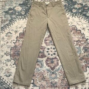 Dockers Men's Khaki Chinos